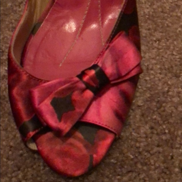 Kate spade heel 10B three inch heel - Picture 3 of 8